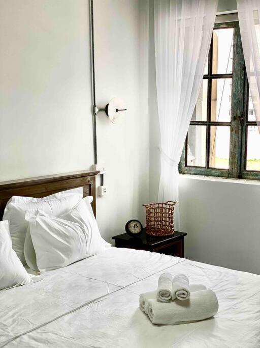 Le Bijou Chic In The Heart Of Saigon Charm With View Cidade de Ho Chi Minh Exterior foto