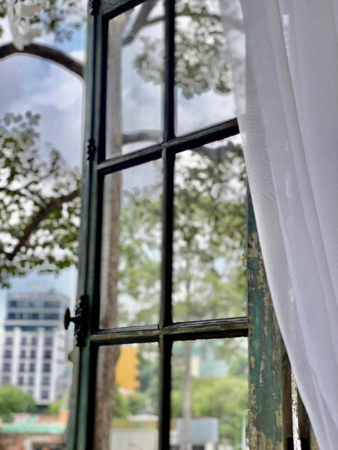 Le Bijou Chic In The Heart Of Saigon Charm With View Cidade de Ho Chi Minh Exterior foto